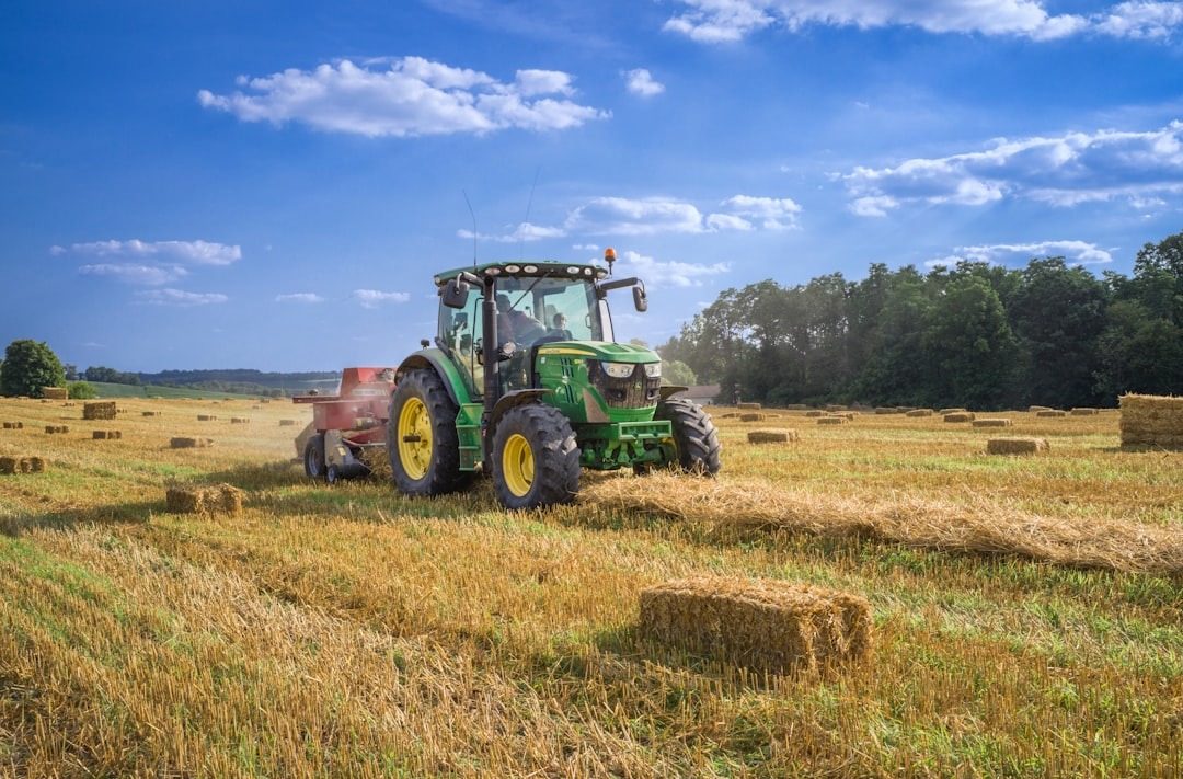 tractor